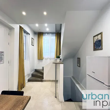 Urbanflat 80 - The Parisian Triplex Loft Апартаменты *