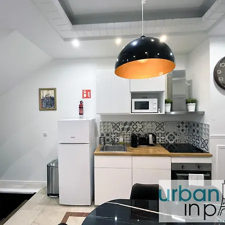 Urbanflat 80 - The Parisian Triplex Loft Апартаменты